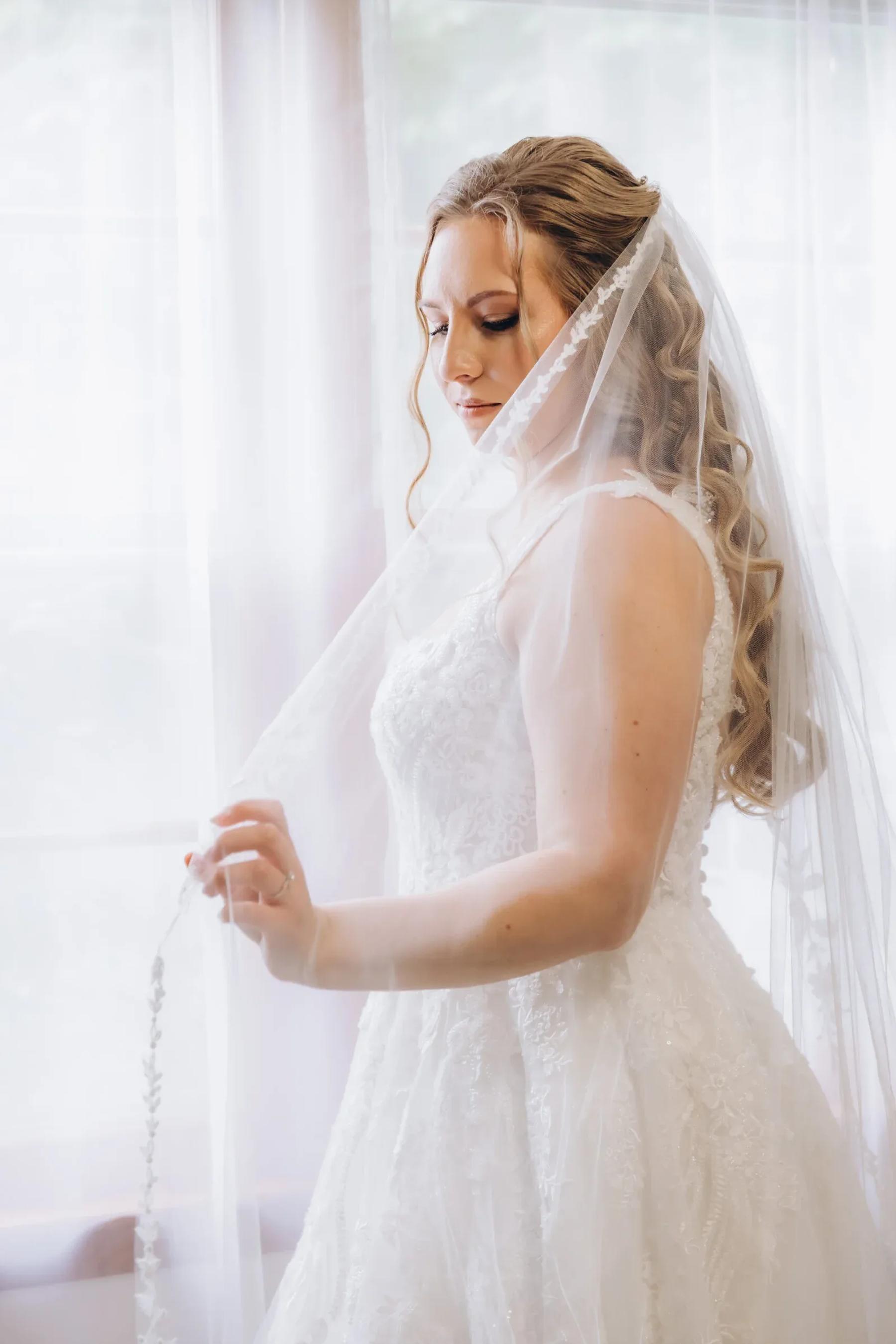 Lena & Alex image 24