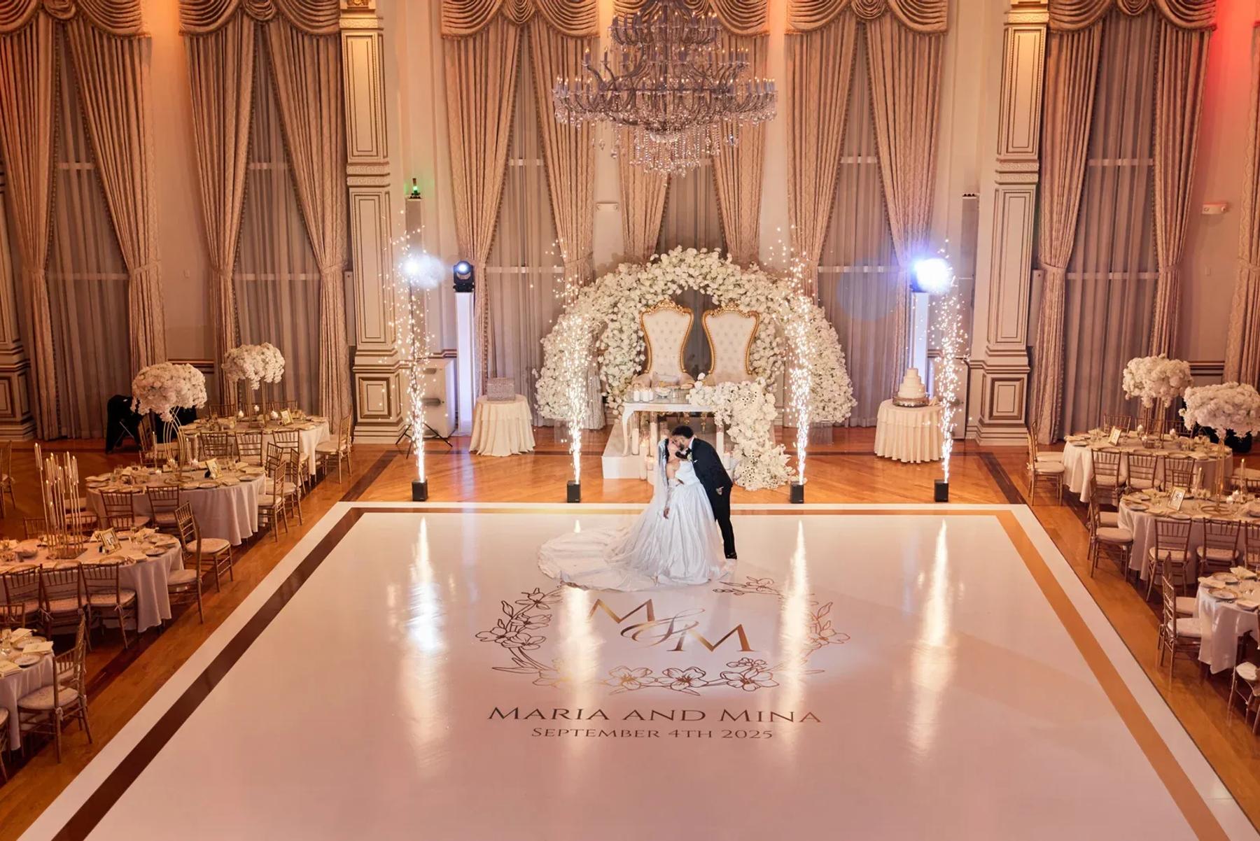 Maria & Mina image 38