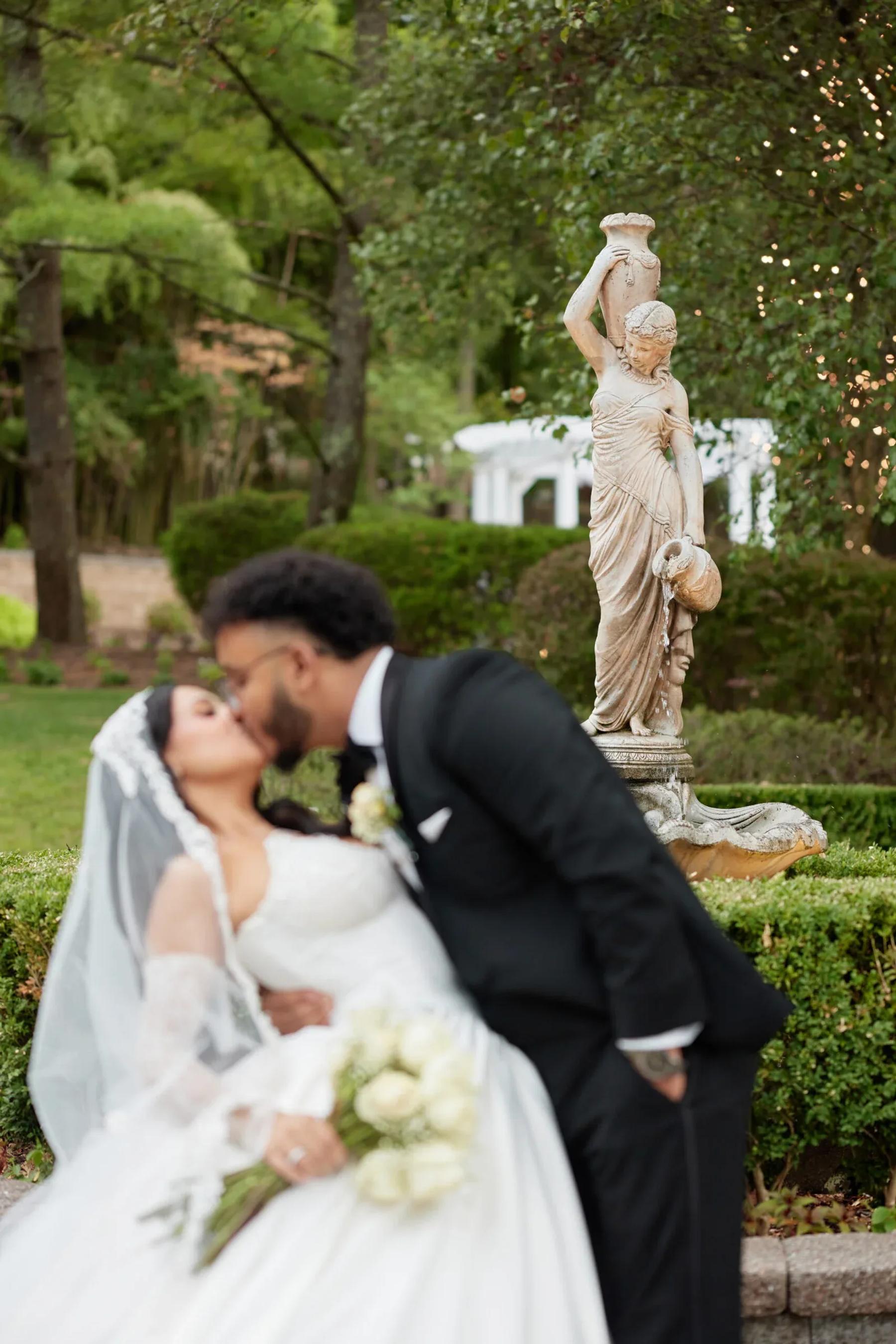 Maria & Mina image 29