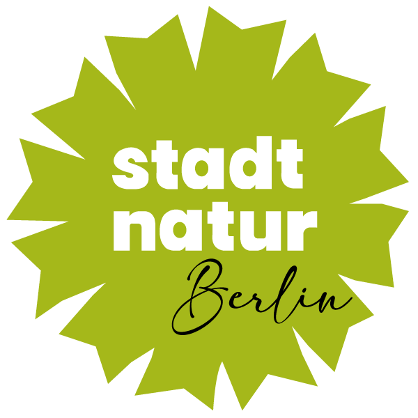 green logo of stadtnatur berlin on plain background
