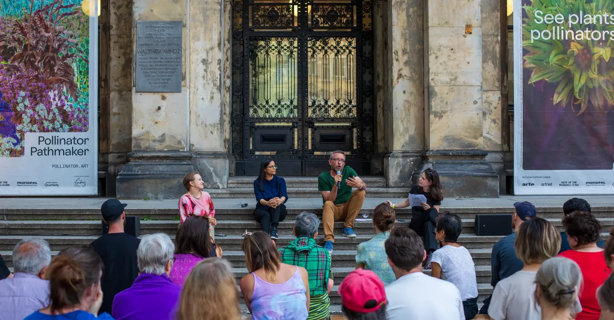 Pollinator Pathmaker: Sommerprogramm | LAS Art Foundation
