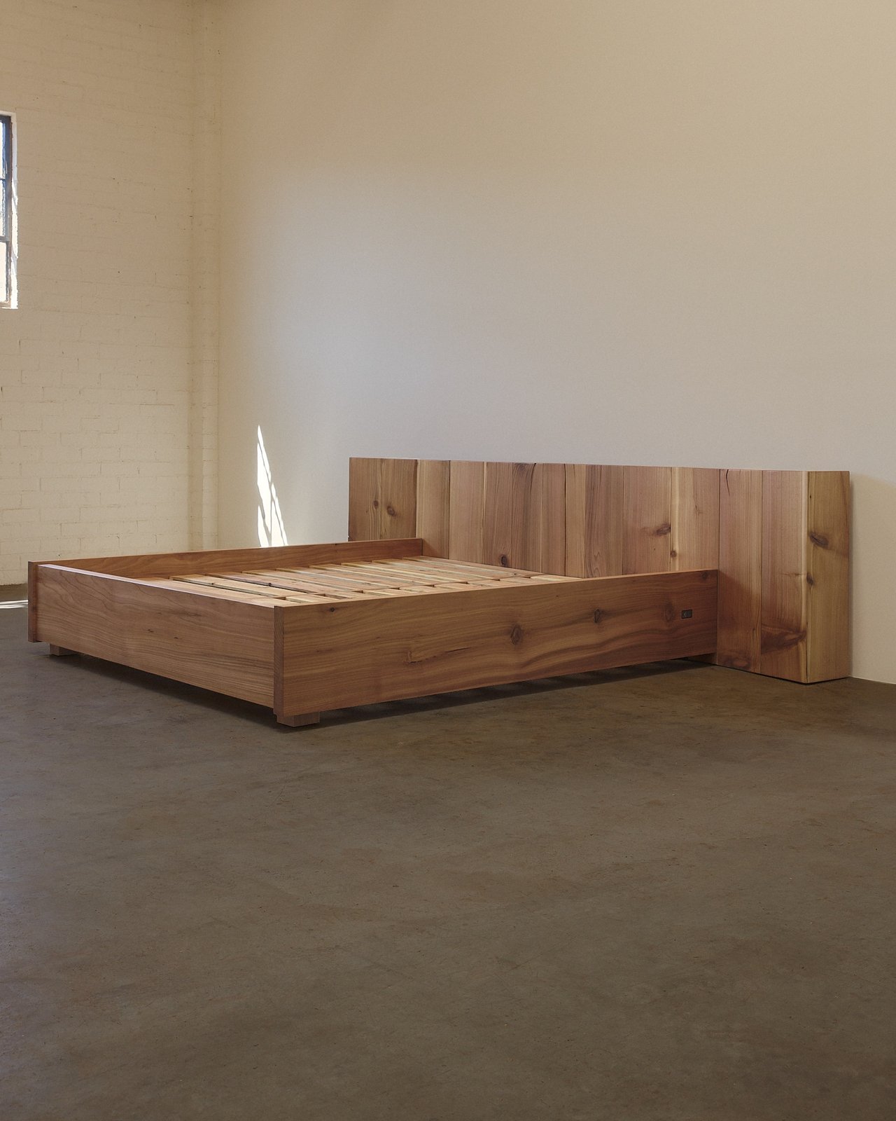 Western Red Cedar bed