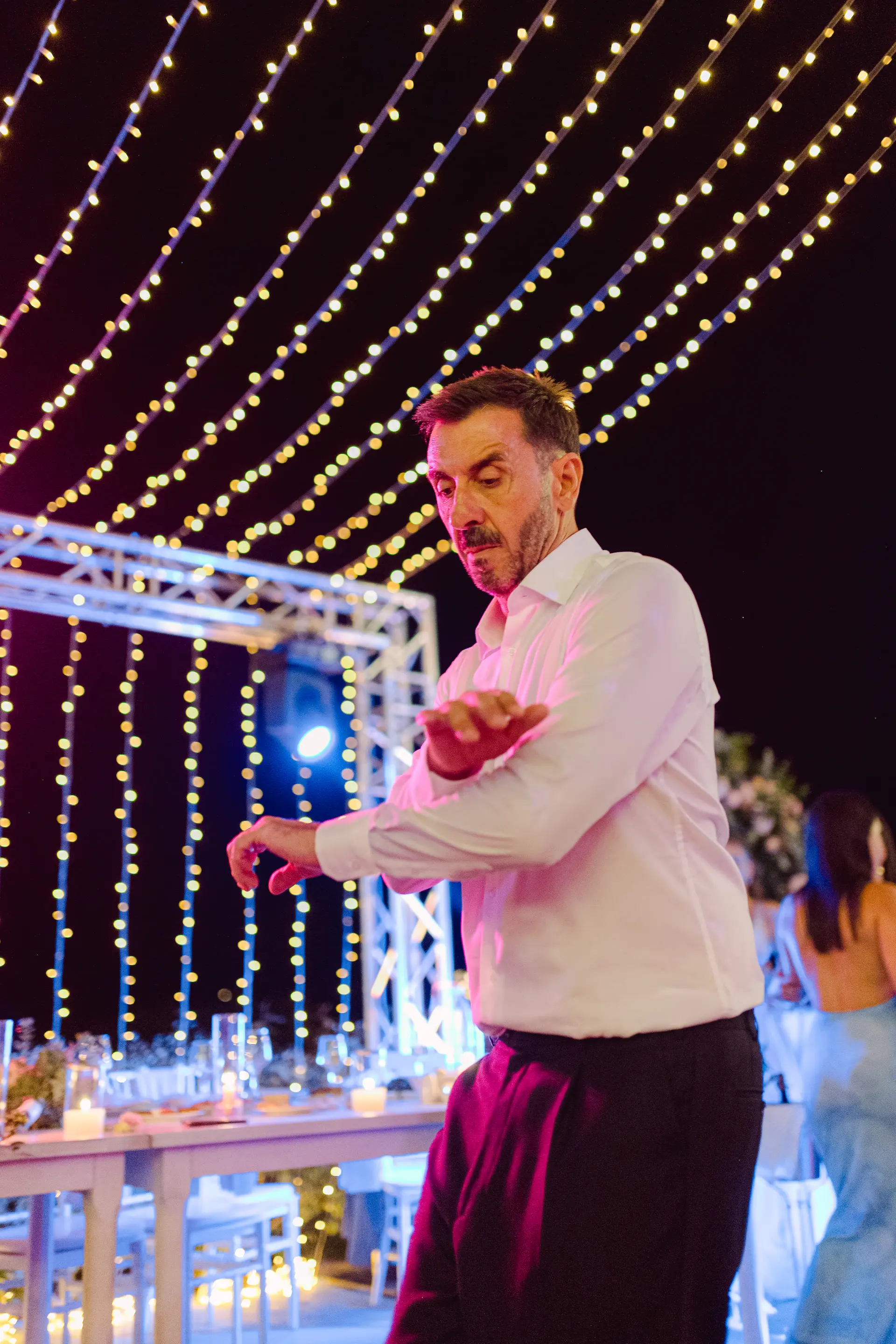 groom do his disco-inspired dance