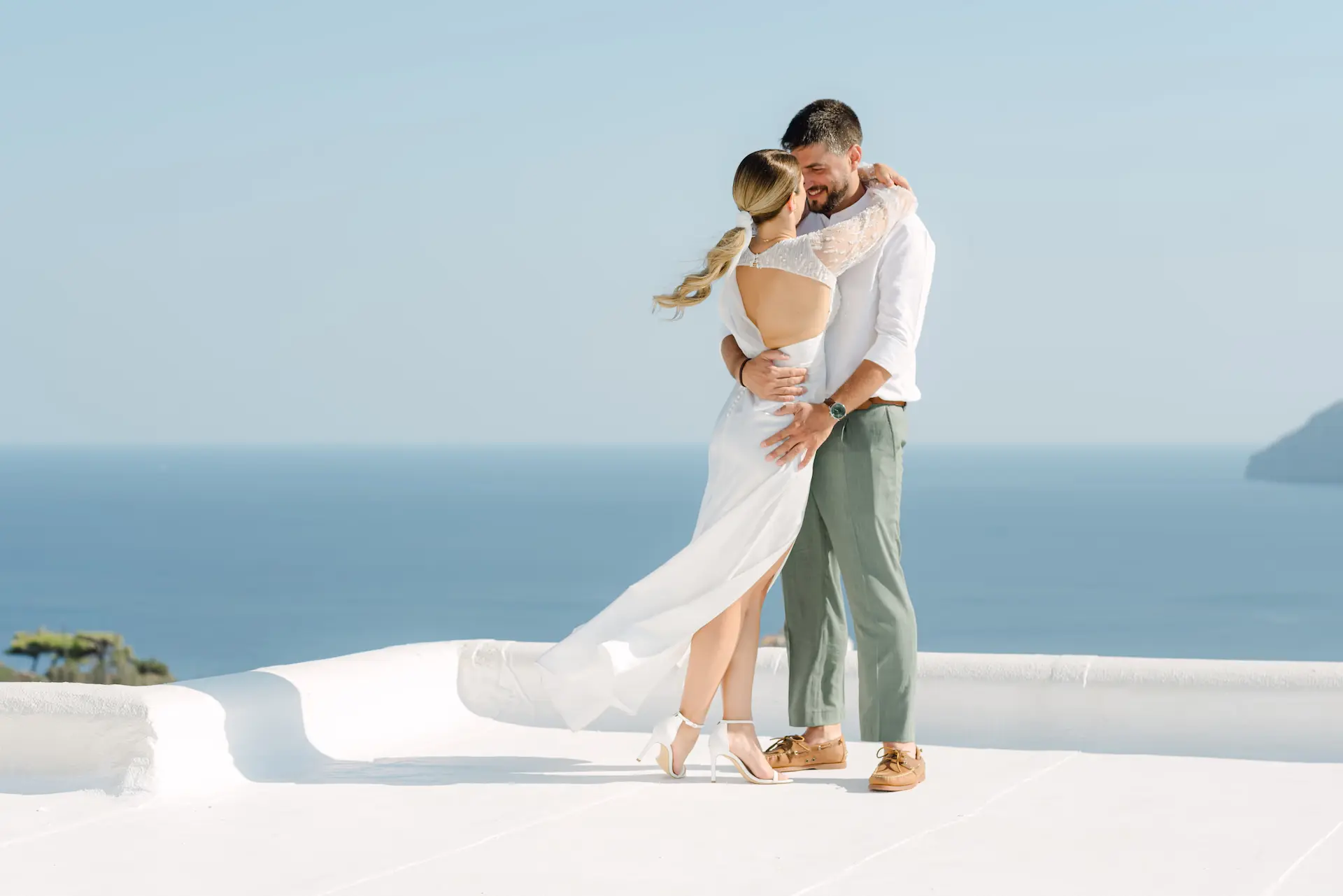 wedding portrait with the aegean sea as background