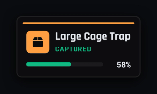 The floating tag above a trap: name, state and remaining condition, drawn only within range