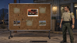 Enlarging an evidence photo to inspect it on the board