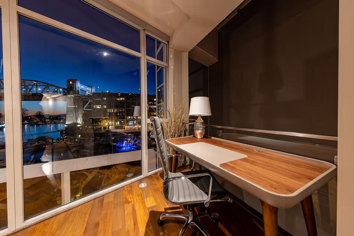 Villa #2 - 988 Beach Ave