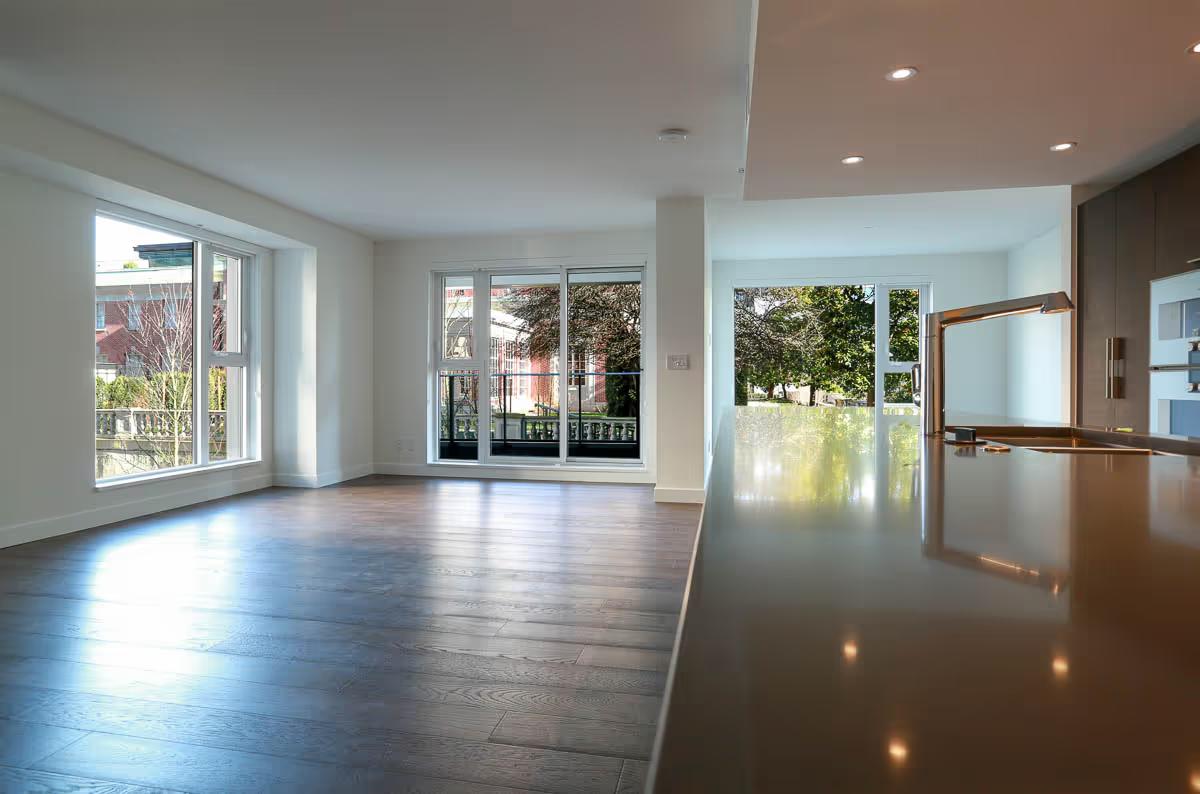 506 - 1561 W. 57th Avenue