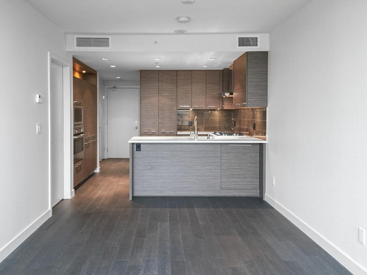 803 - 7488 Lansdowne Road
