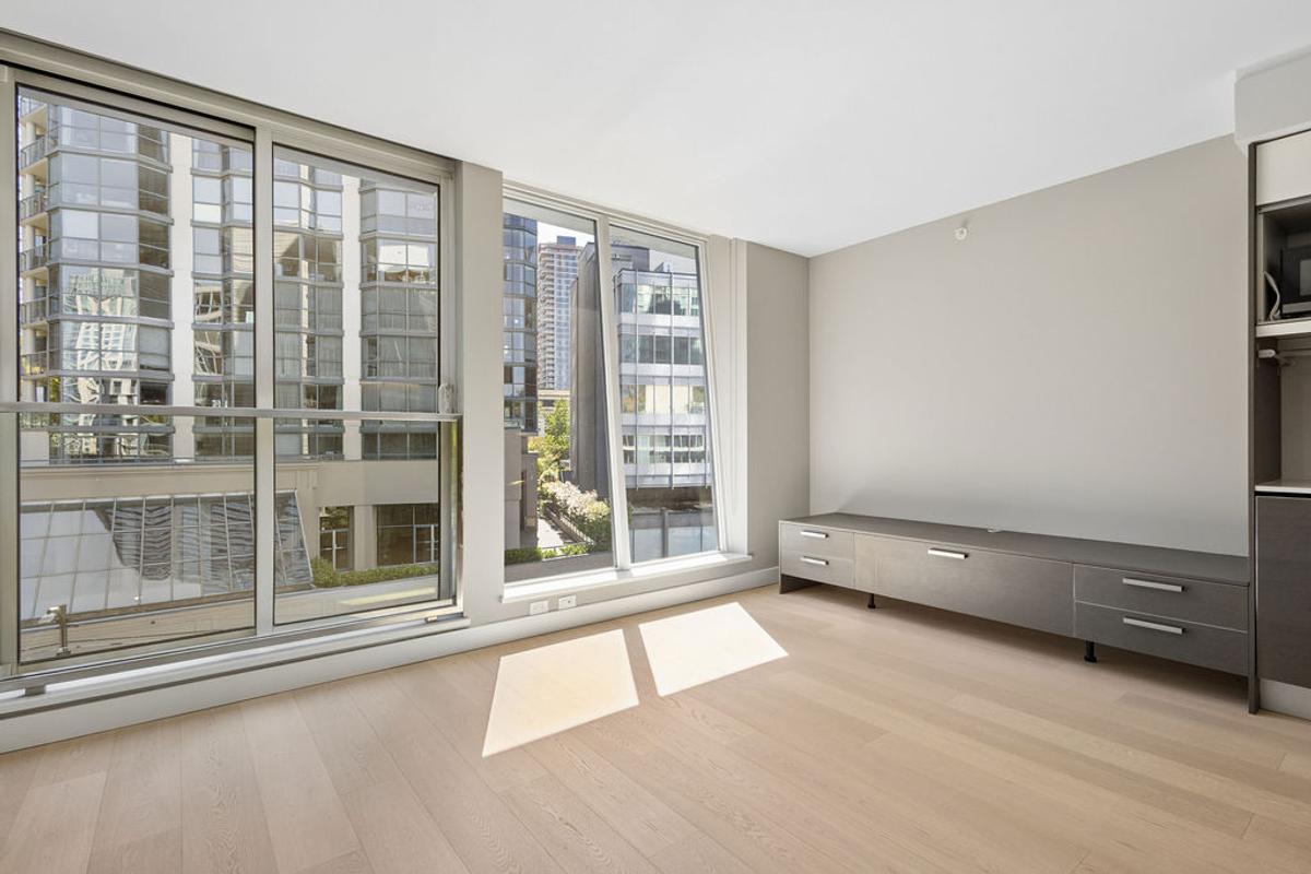 507 - 1477 W. Pender Street
