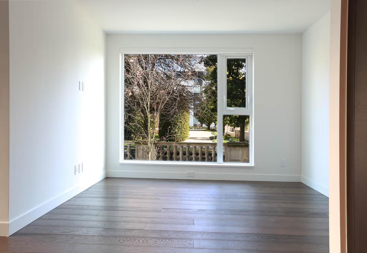 506 - 1561 W. 57th Avenue