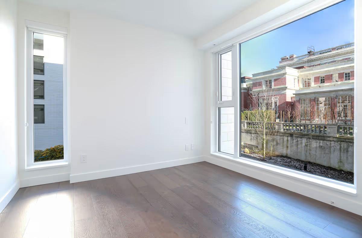 506 - 1561 W. 57th Avenue