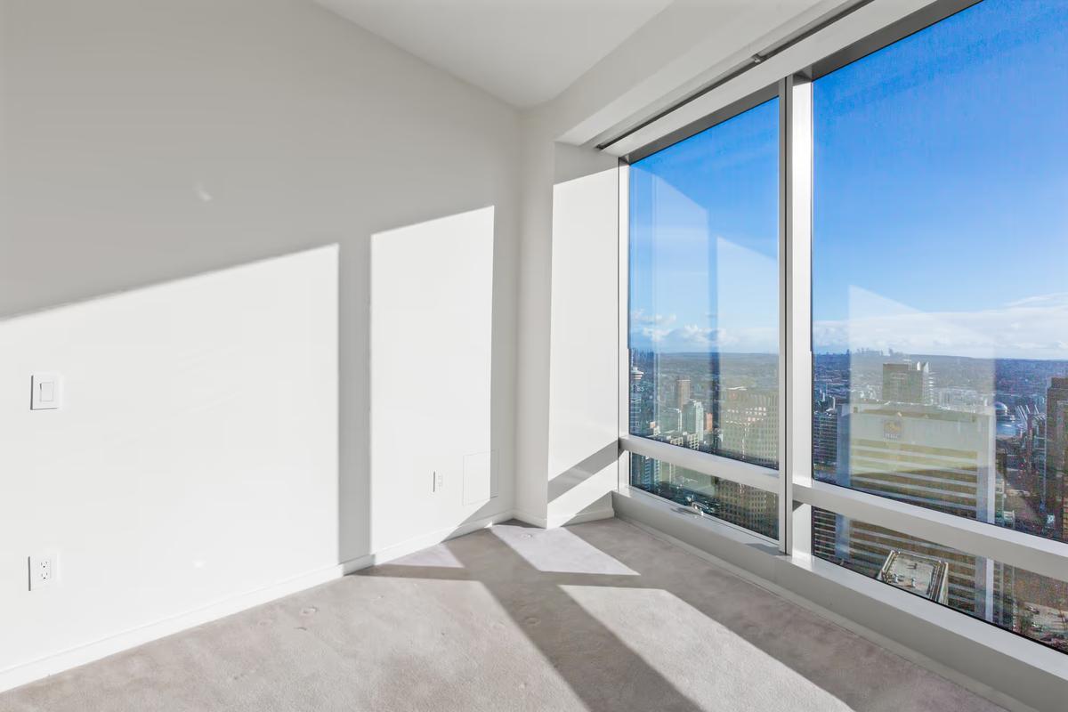 6102 - 1151 W. Georgia Street