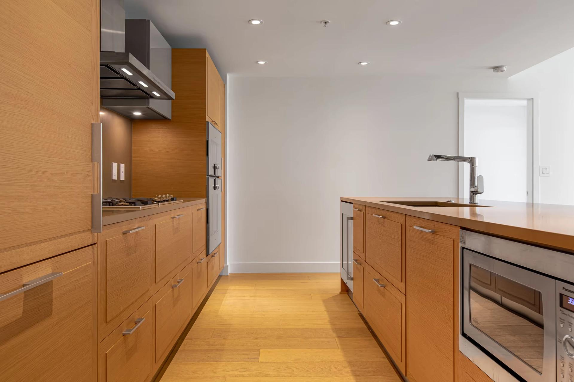209 - 1571 W. 57th Avenue