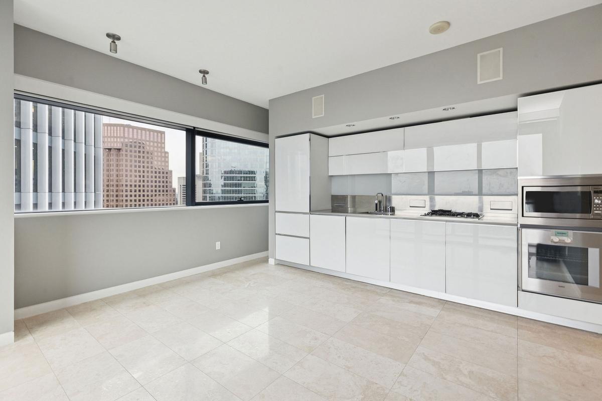 3003 - 838 W. Hastings Street
