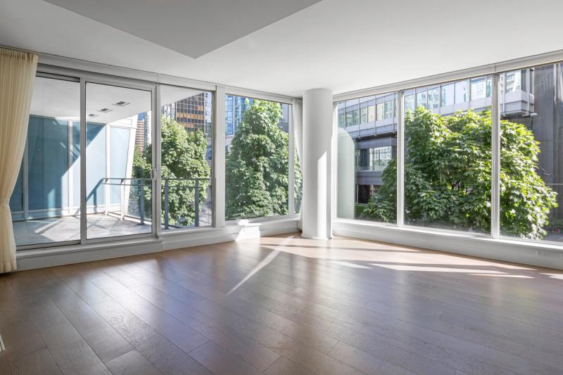 204 - 1499 W. Pender Street