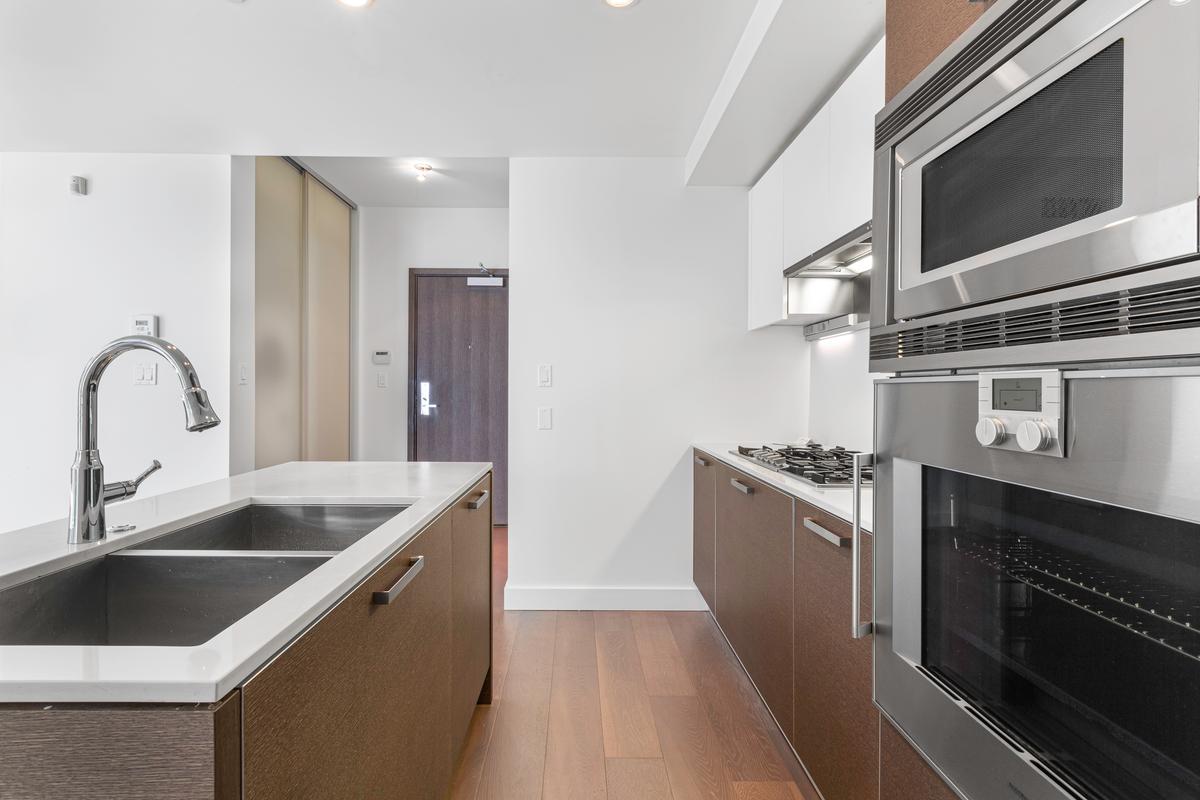 204 - 1499 W. Pender Street