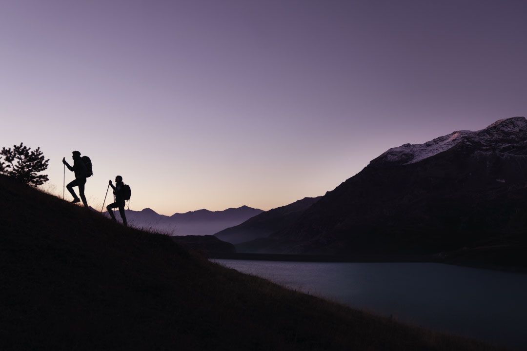 Imagen destacada de Bastones de Trekking: Para qué sirven y por qué usarlos