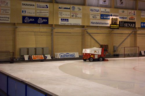 Inne i arenan, bild 15