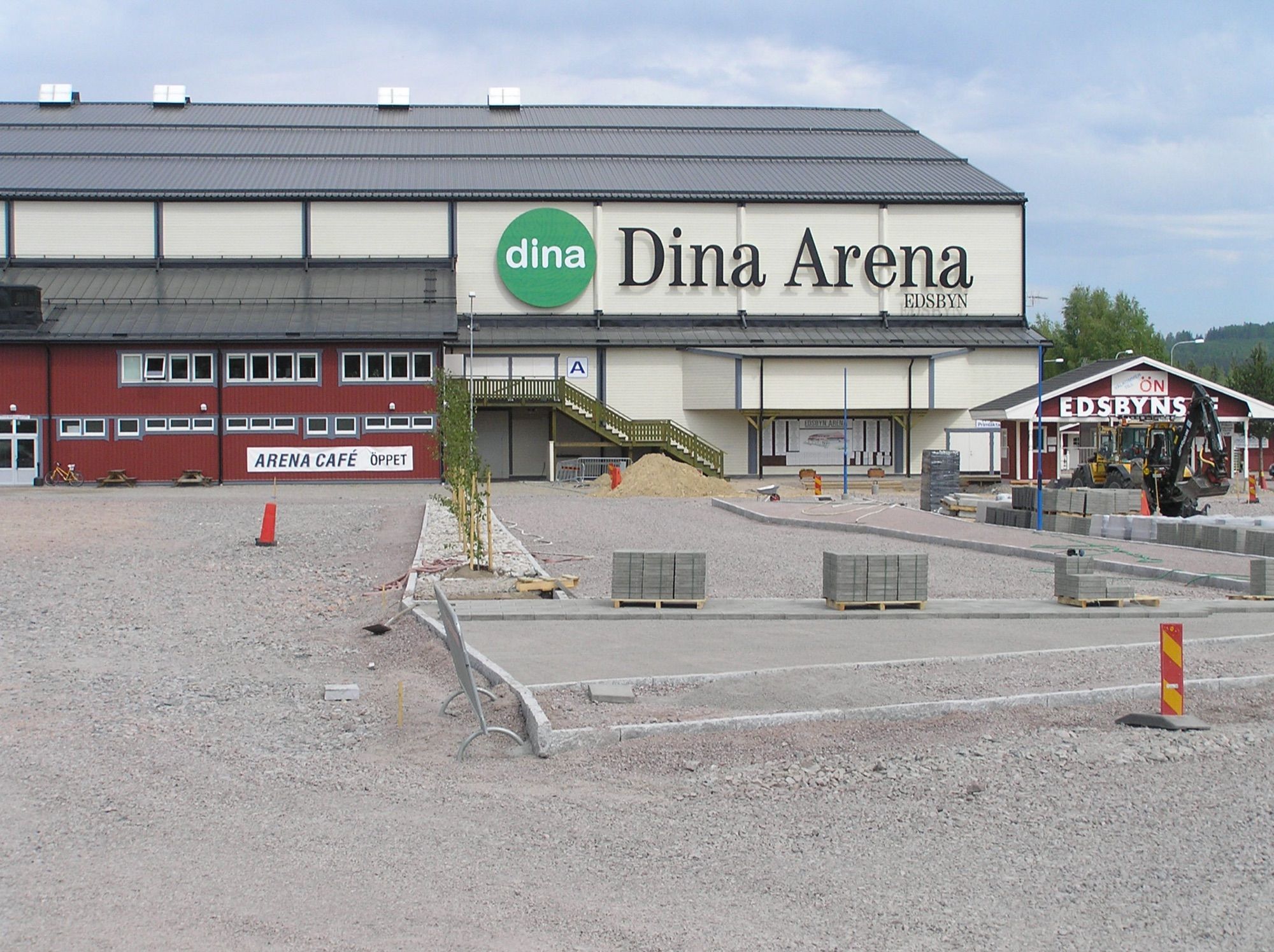 Omkring arenan, bild 8