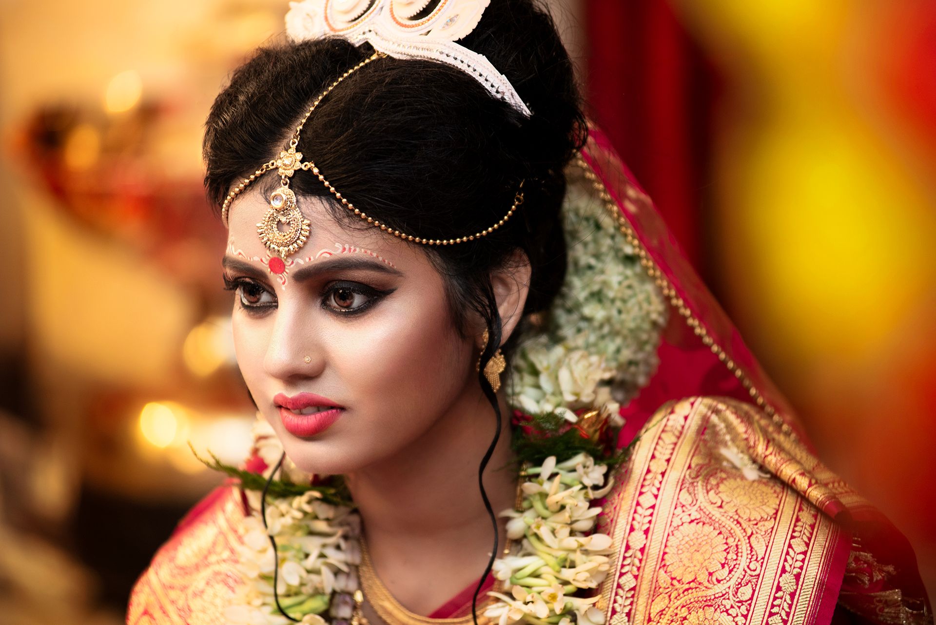 Bengali Bridal Beauty Portrait | Luxury Wedding Makeup and Traditional Bride Photography