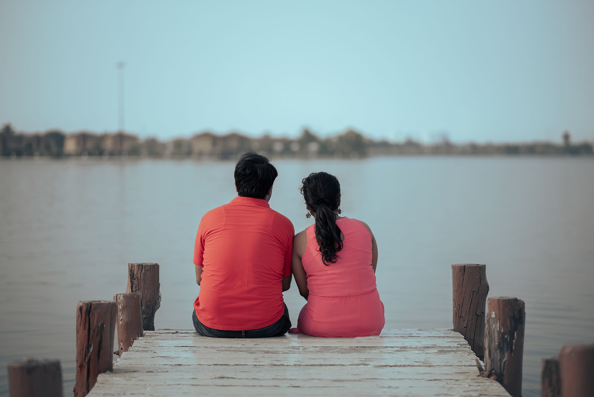 Romantic Lakeside Pre Wedding Photography | Couple Portrait Session | The Vedic Wedding