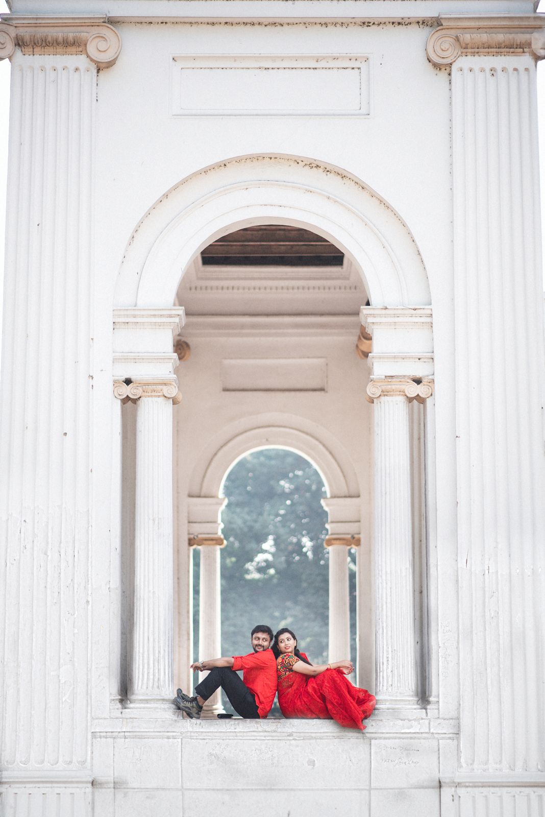 Heritage Architecture Pre Wedding Photography in Kolkata | Romantic Couple Portrait by The Vedic Wedding