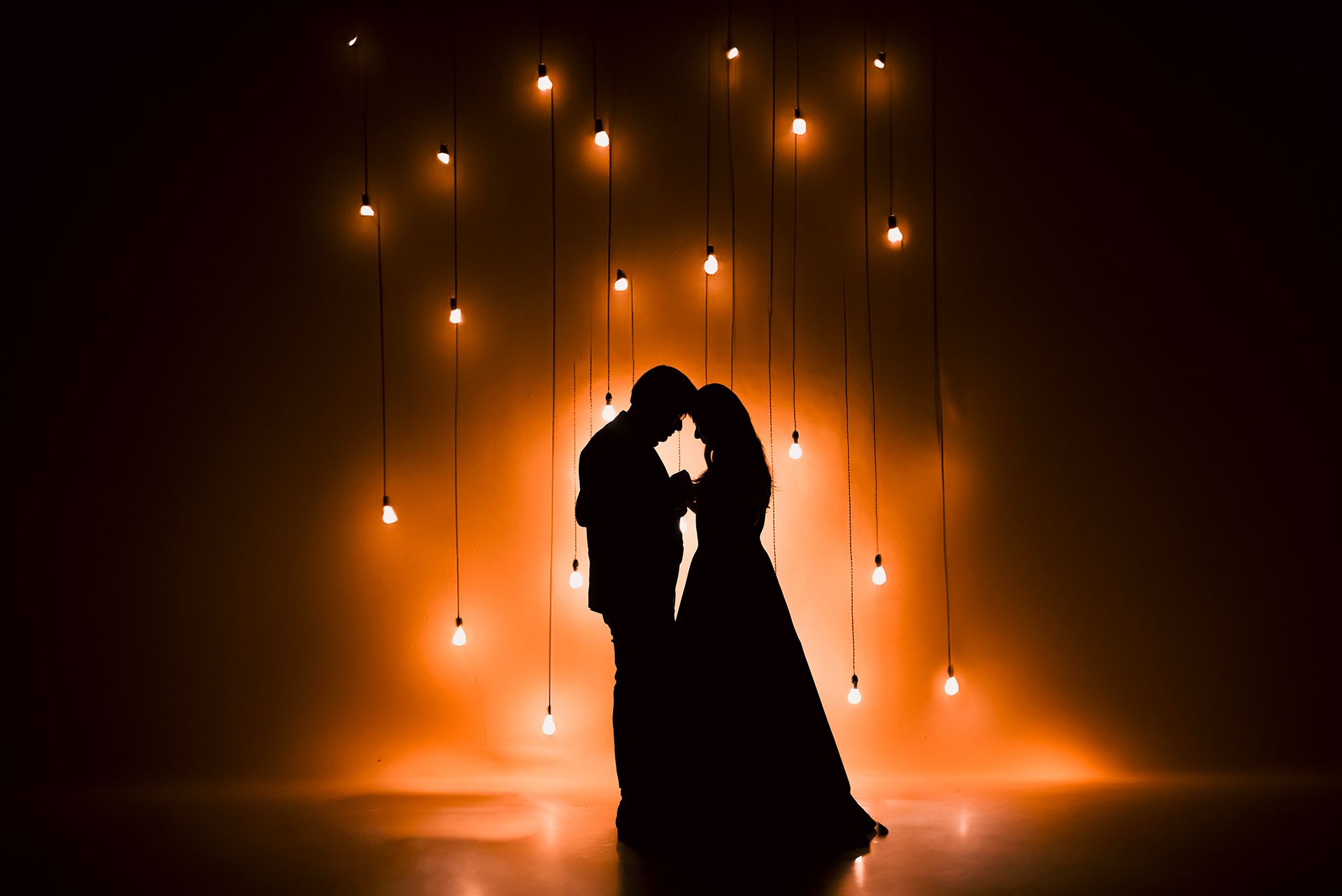 Romantic Silhouette Pre Wedding Shoot with Hanging Lights | Artistic Couple Photography by The Vedic Wedding