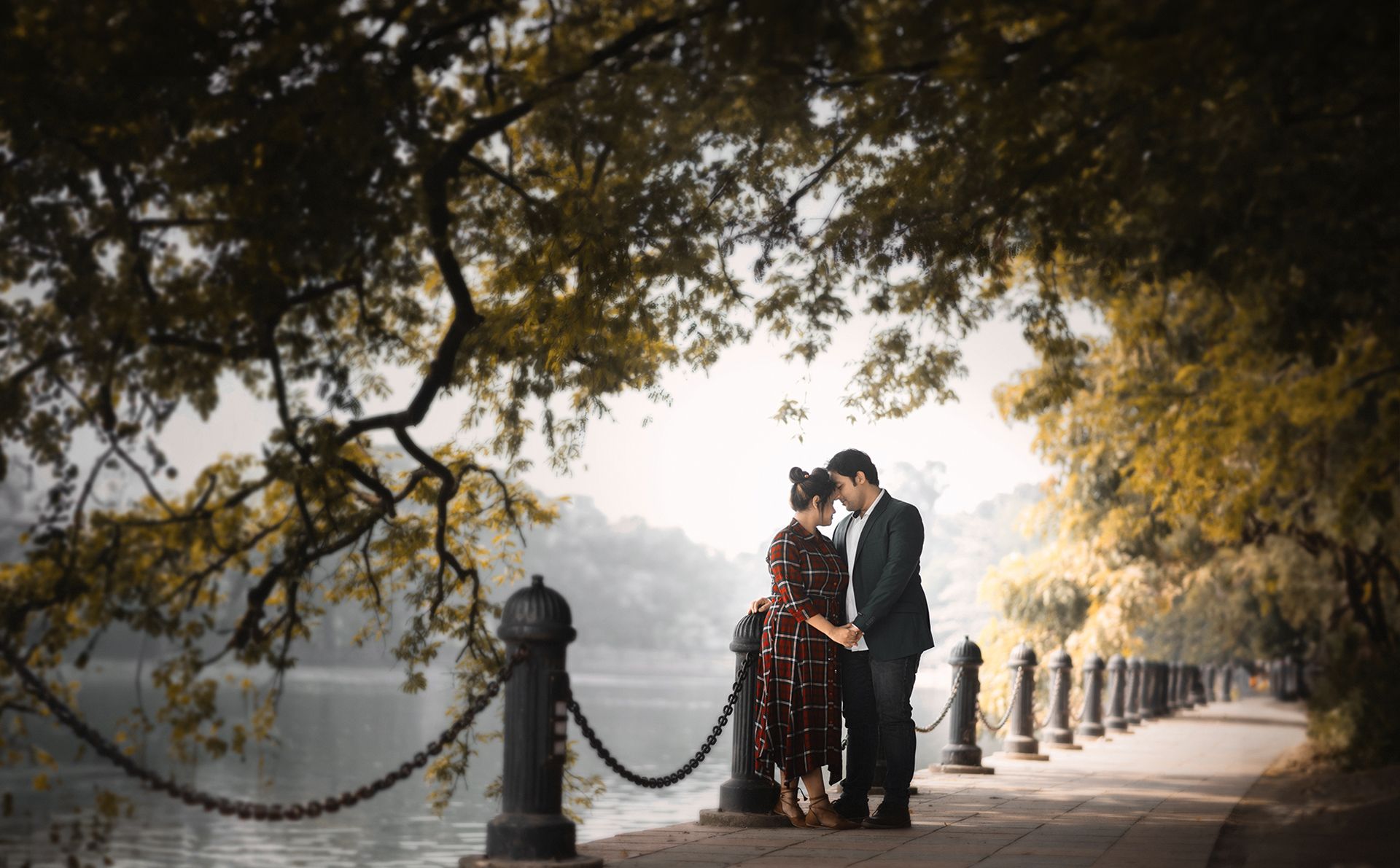 Romantic Lakeside Pre-Wedding Photoshoot in Nature | The Vedic Wedding