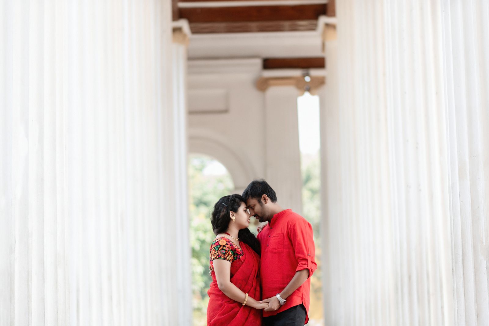 Romantic Heritage Pre Wedding Shoot in Kolkata | Fine Art Couple Photography by The Vedic Wedding