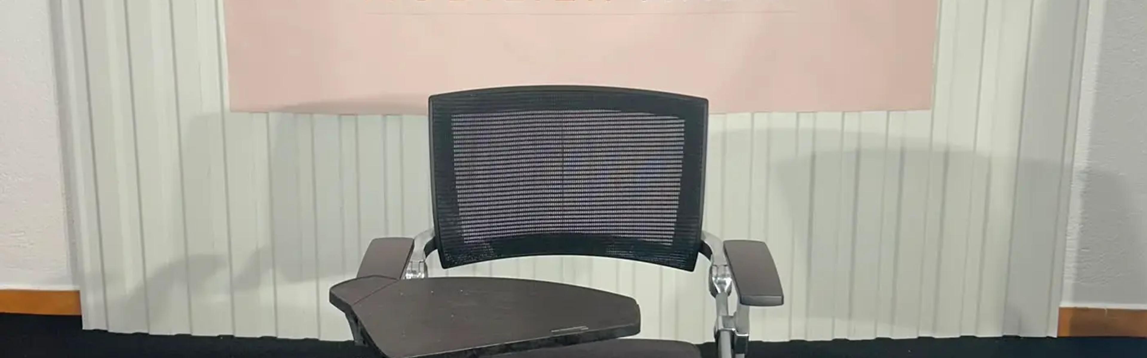 chaise de formation noir avec tablette