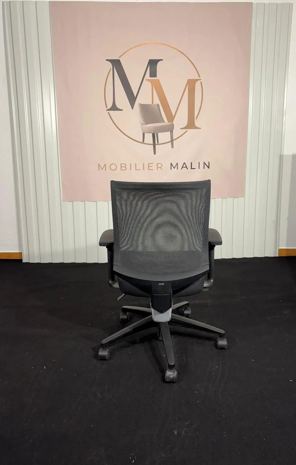 Fauteuil de bureau ergonomique KLÖBER – dossier résille noir - vue 3