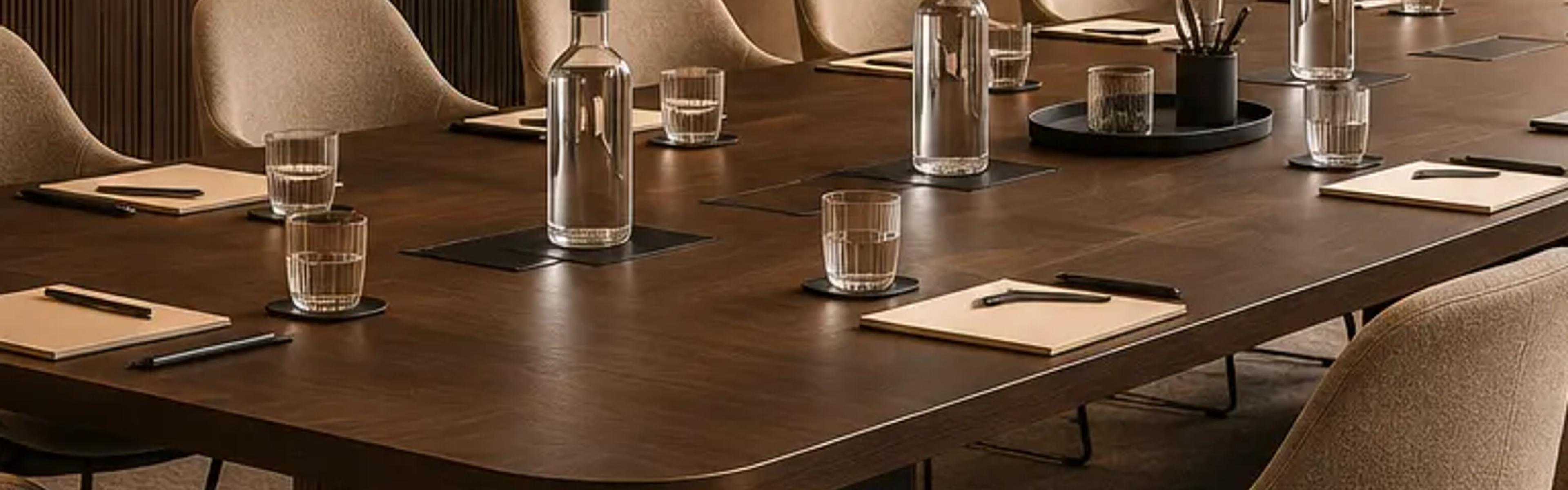 Table de réunion