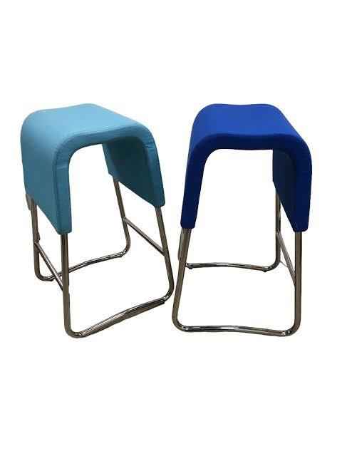 Tabouret haut MATÉRIA FSC® 65 cm en tissu – Mobilier professionnel