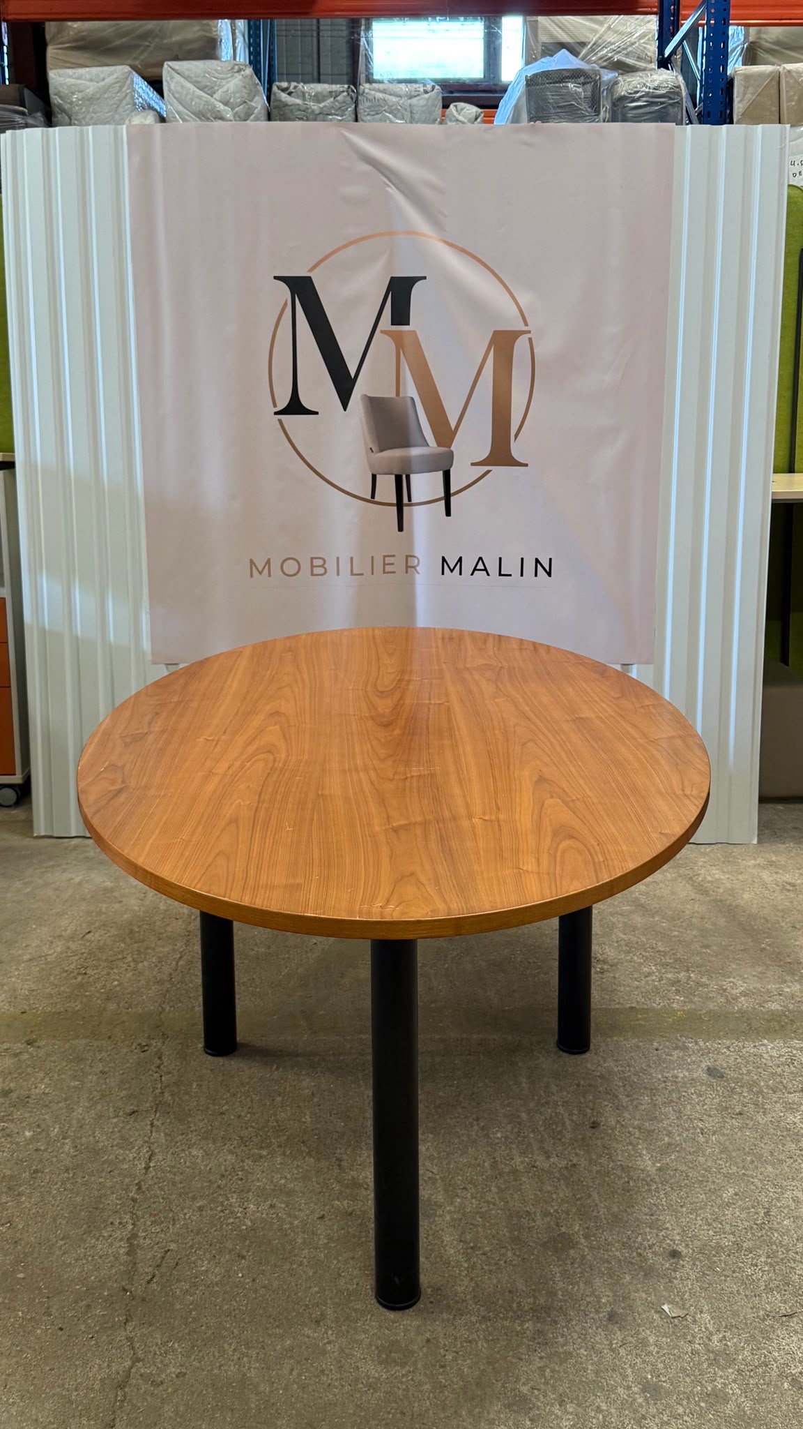 Table de réunion ovale 210 × 100 cm – 8 à 10 personnes