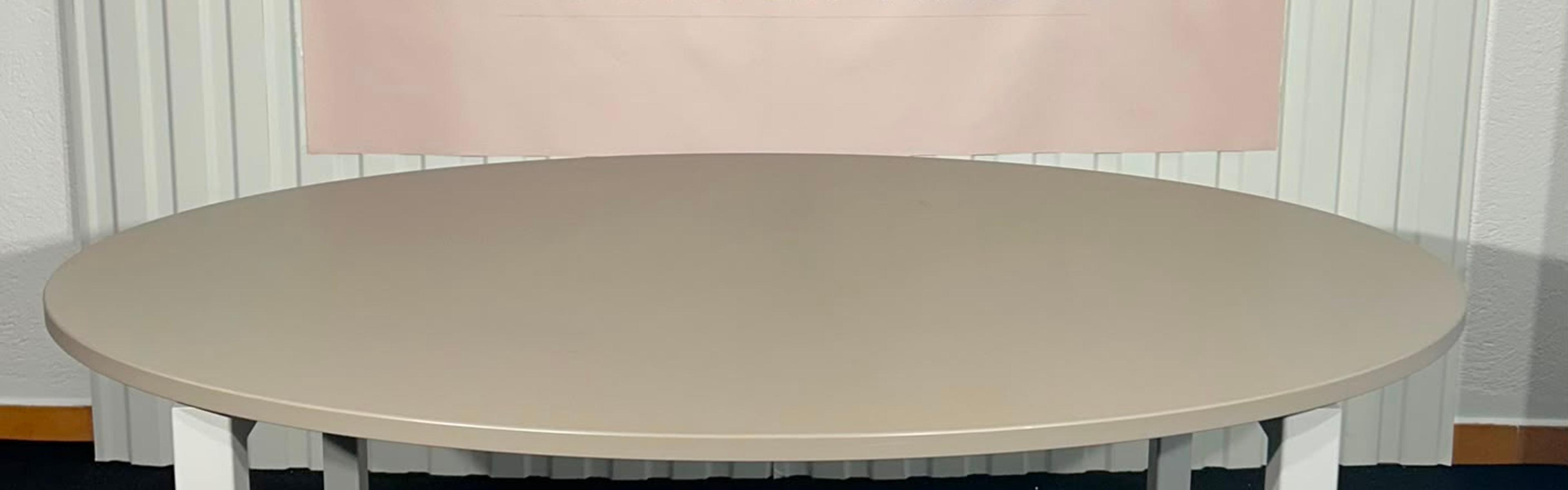 Table de réunion ovale 150x90 cm