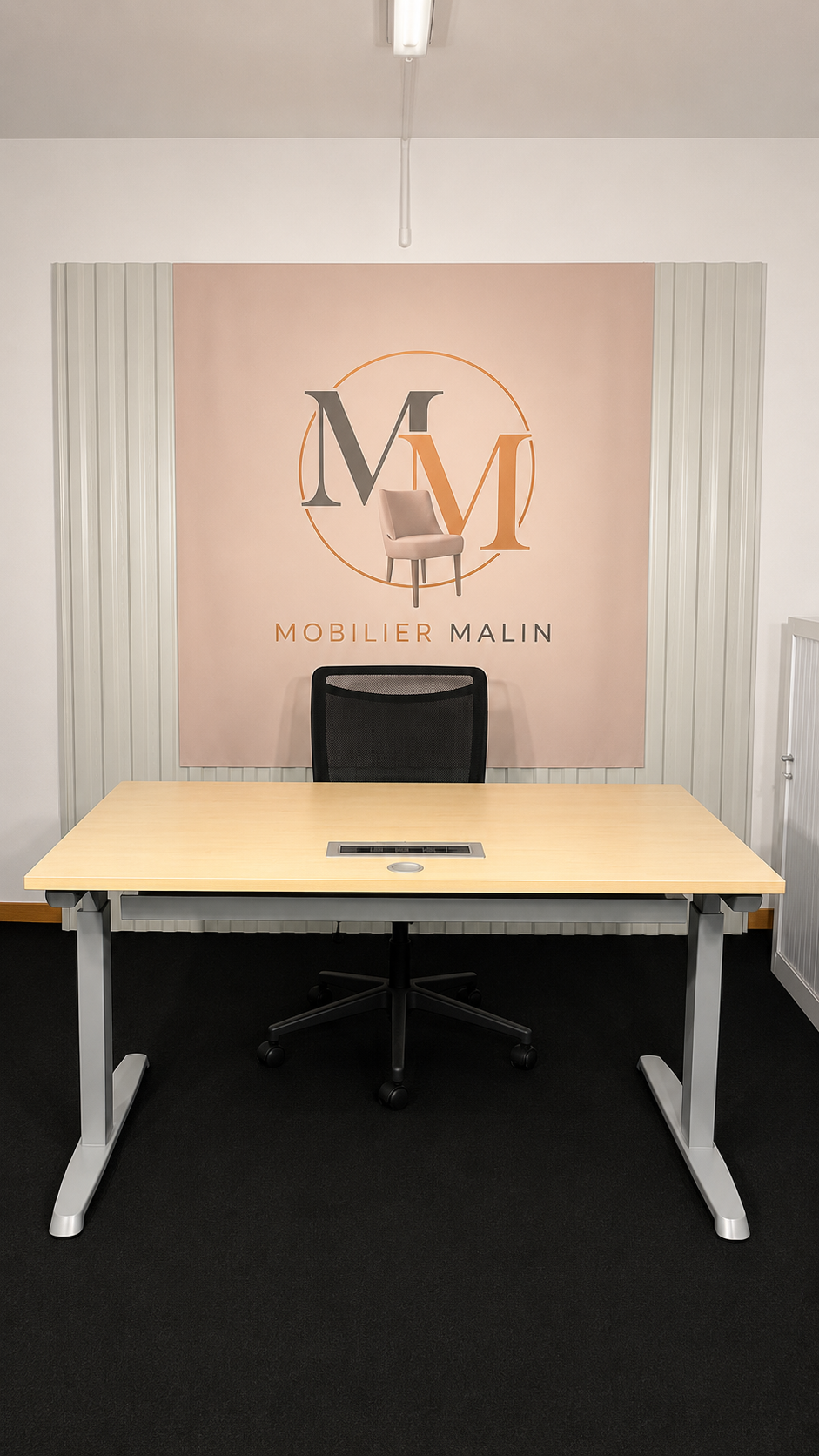 Bureau HUND 140 x 80 cm 