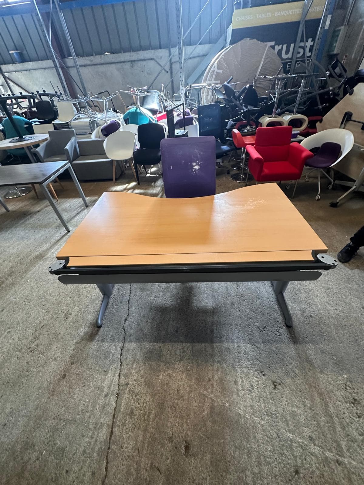 Bureau droit bois