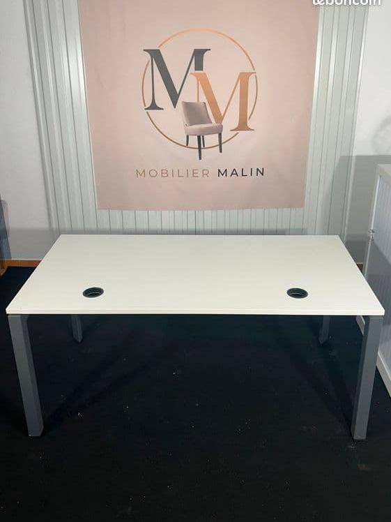 Bureau Steelcase blanc