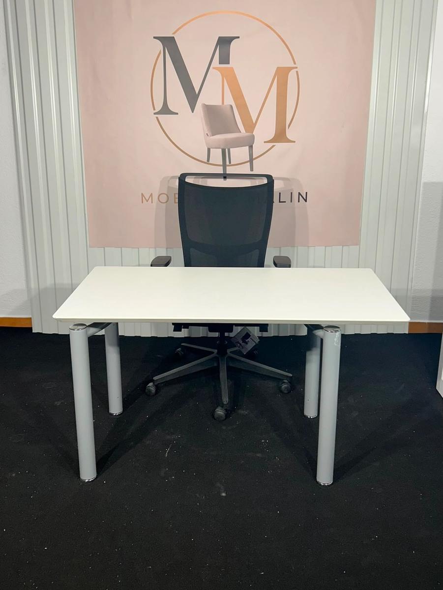 Bureau blanc 120x60 cm pieds modulables