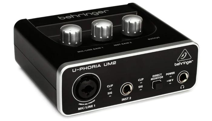Behringer U-Phoria UM2 USB Audio Interface