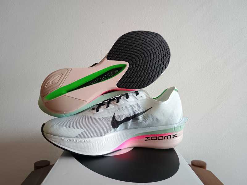 ZoomX Vaporfly Next % 4 - slika 16