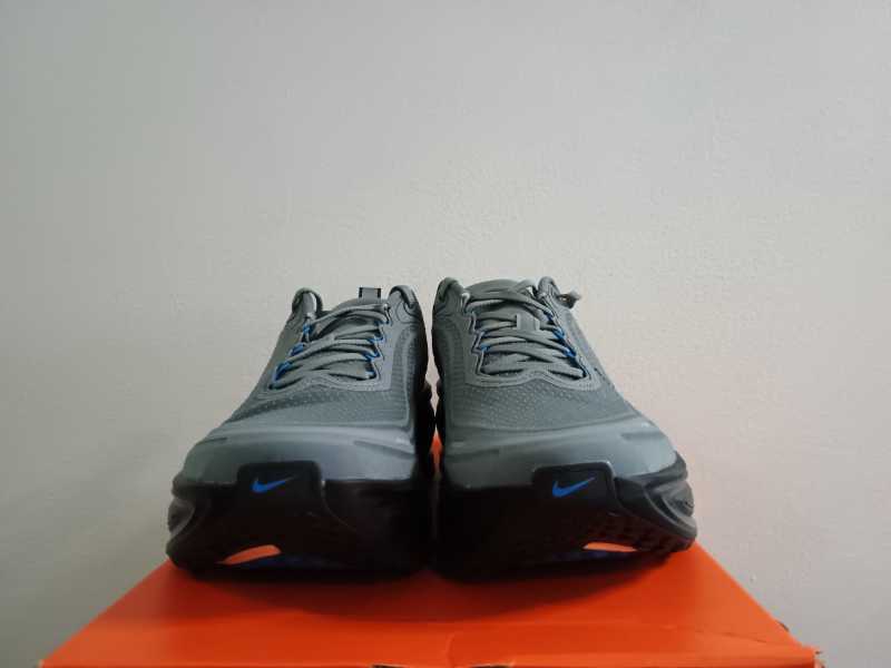 ZoomX Vomero Plus - slika 18