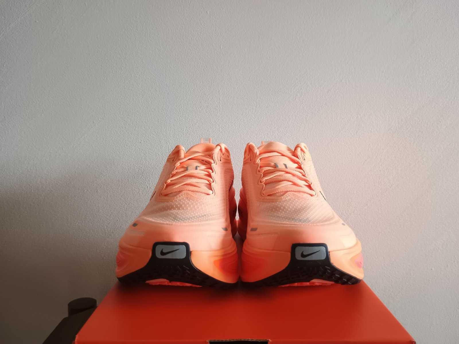 ZoomX Vomero Plus - slika 14