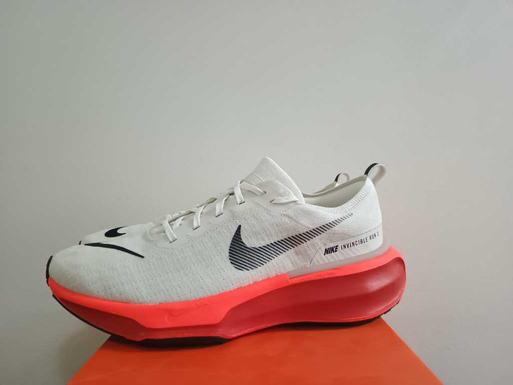 ZoomX Invincible Run 3 FK - slika 17