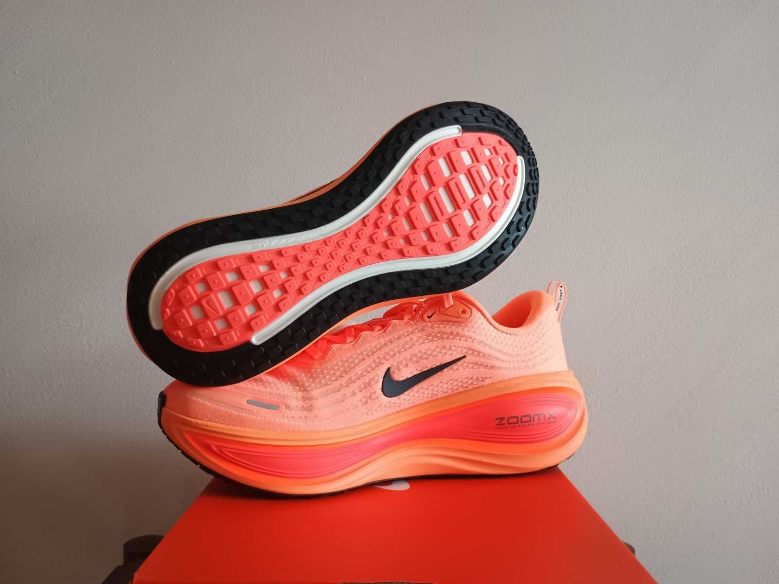 ZoomX Vomero Plus - slika 16