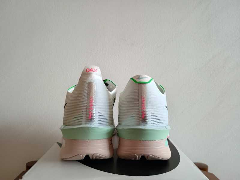 ZoomX Vaporfly Next % 4 - slika 15