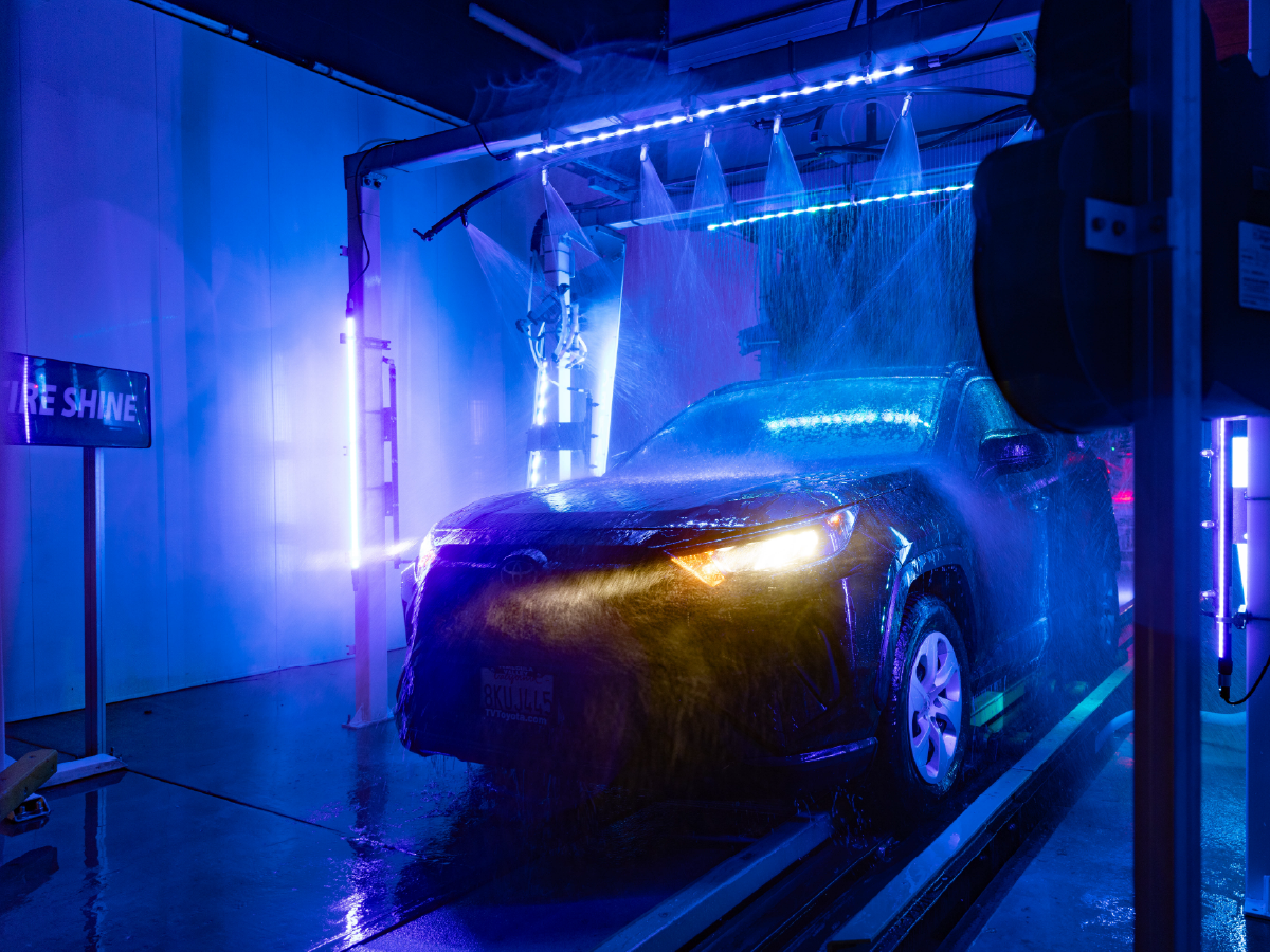 What’s the Best Type of Car Wash For You?