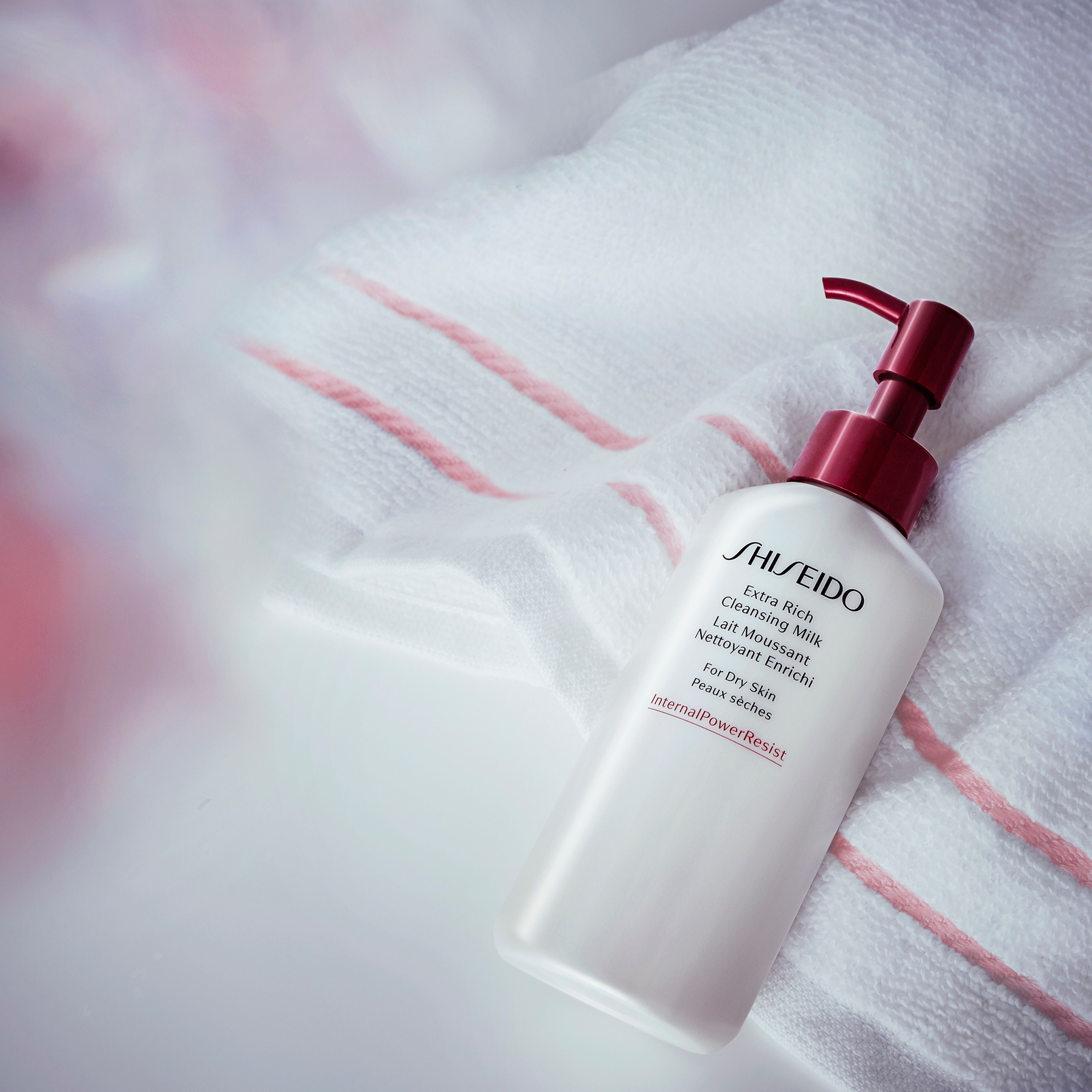 Shiseido Extra Rich Cleansing Milk 4