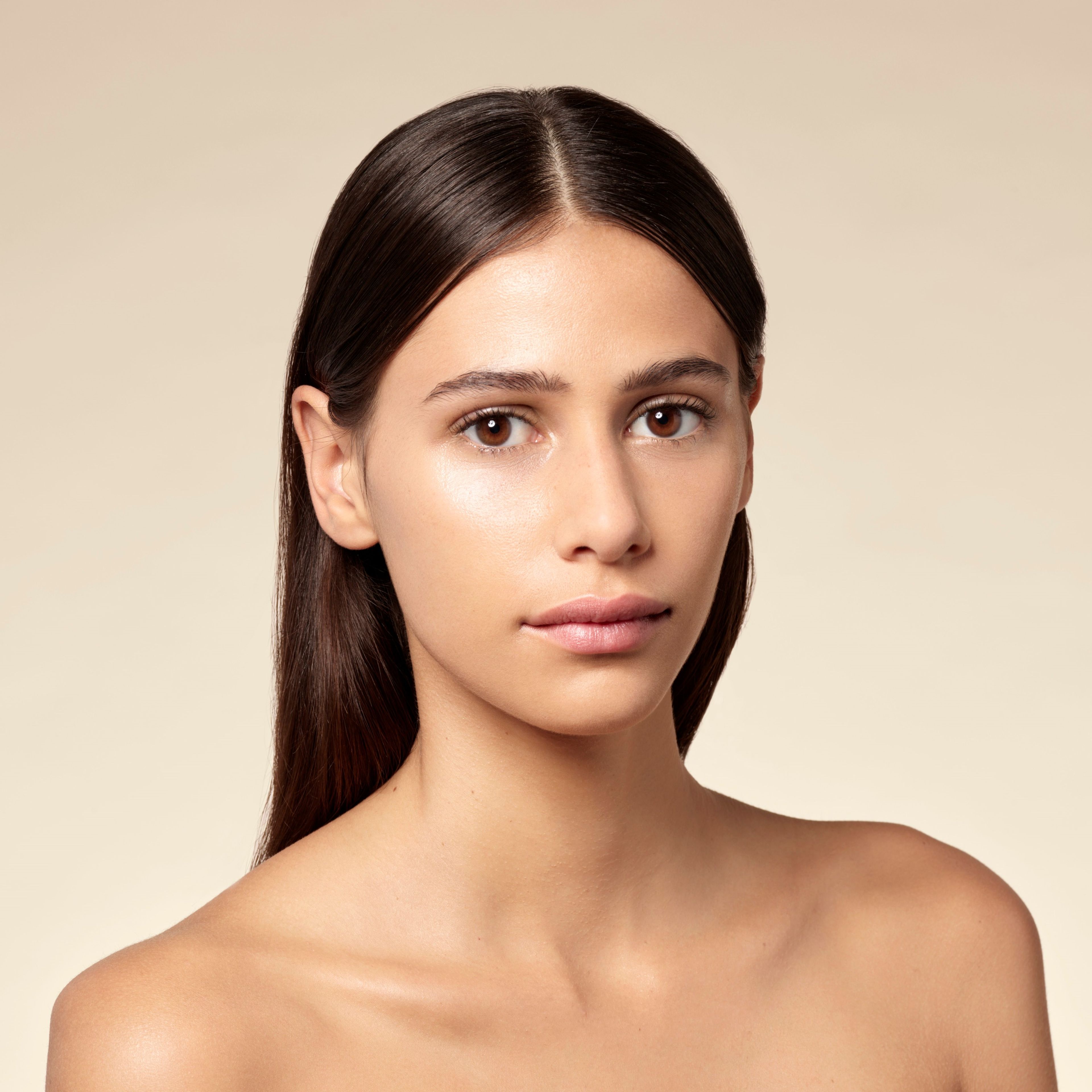 Givenchy Prisme Libre Skin-caring Glow Foundation 6